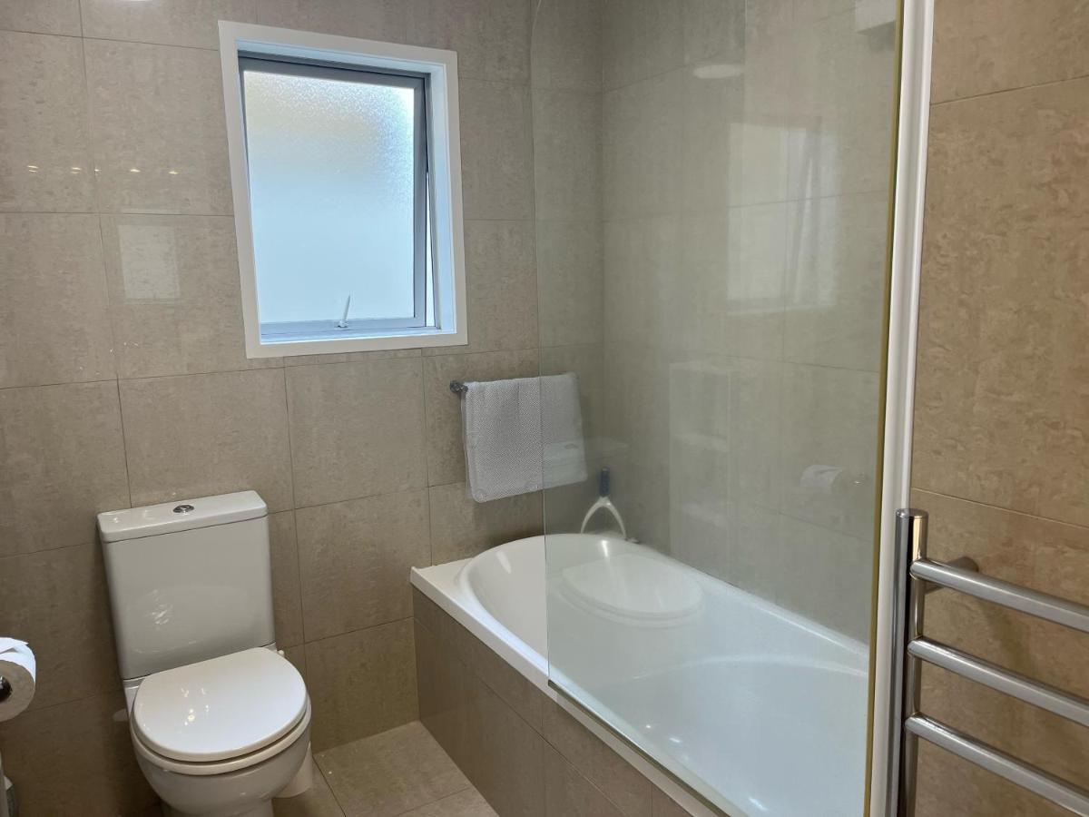 Seaside Wanaka Tce Apartment Ню Плимут Екстериор снимка
